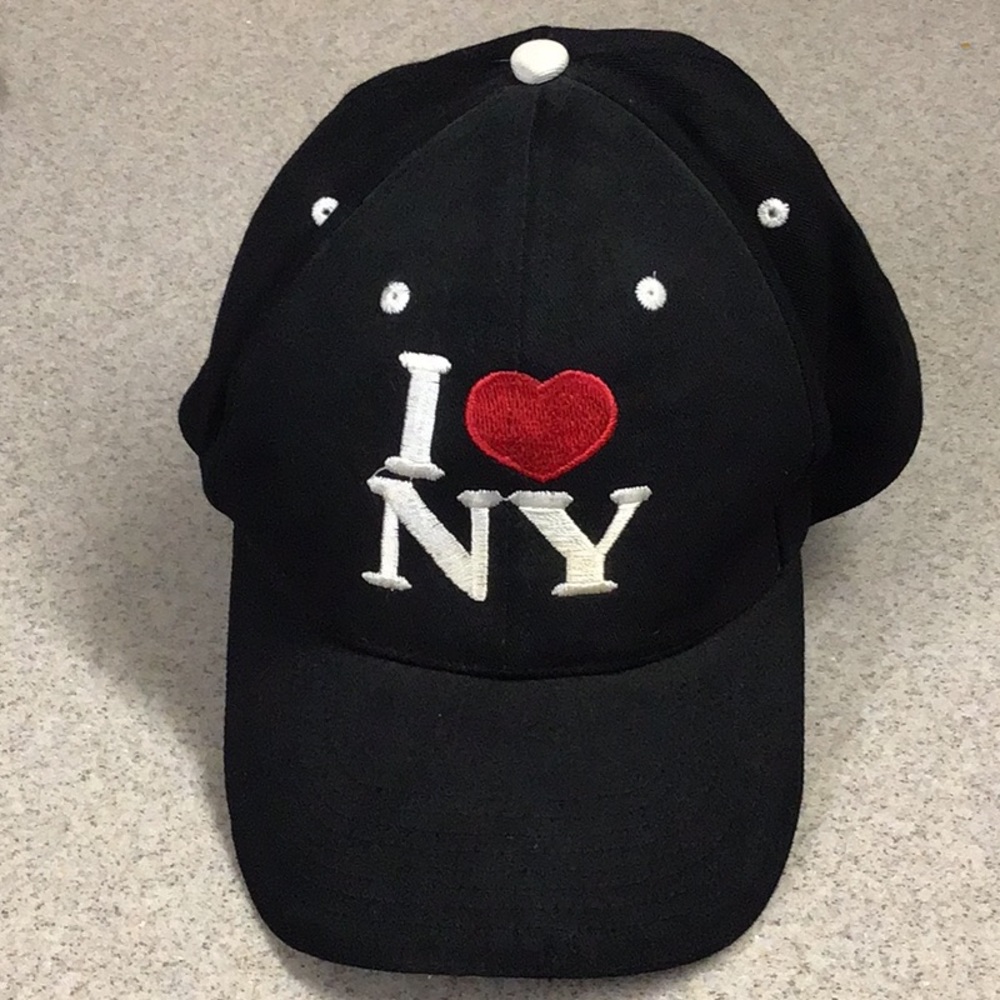 I ❤️NY SnapBack cap.